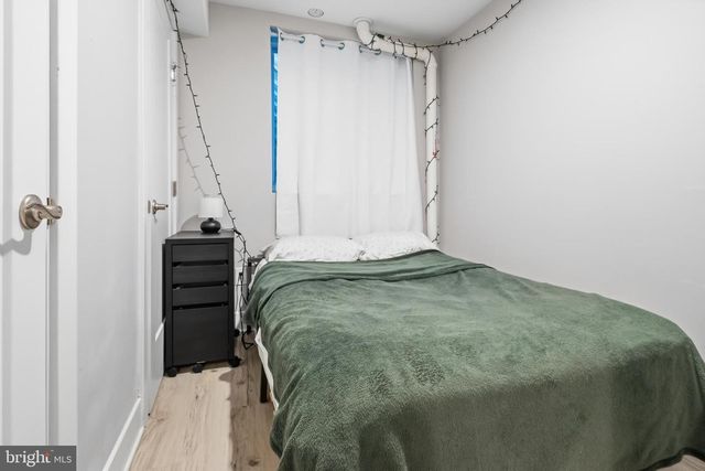 1517 N MARSTON ST, Philadelphia, PA 19121