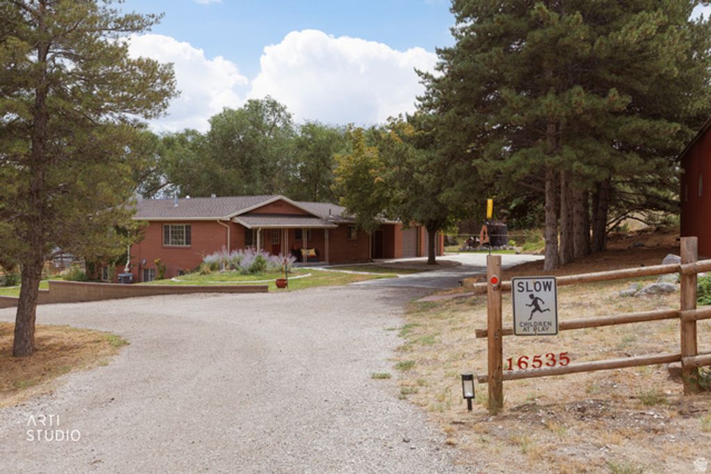 16535 S REDWOOD RD, Bluffdale, UT 84065 — photo 3