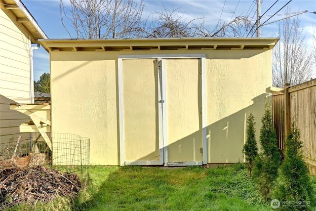 6406 64th Place NE, Marysville, WA 98270