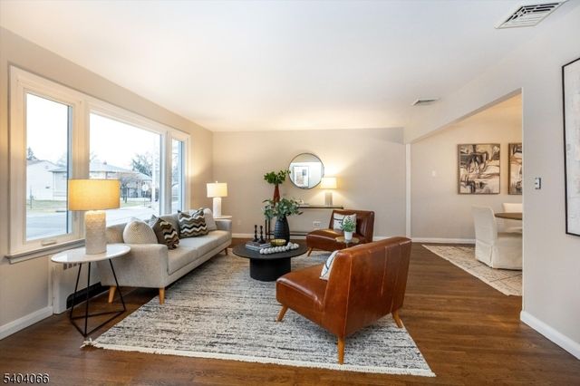 34 Skyview Rd, Bloomfield Twp., NJ 07003