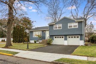 34 Skyview Rd, Bloomfield Twp., NJ 07003