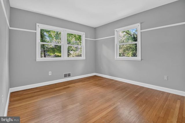 2542 HILLSMAN ST, Falls Church, VA 22043