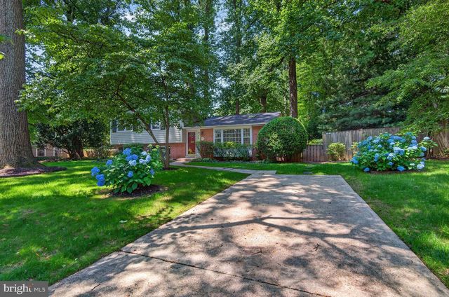 2542 HILLSMAN ST, Falls Church, VA 22043