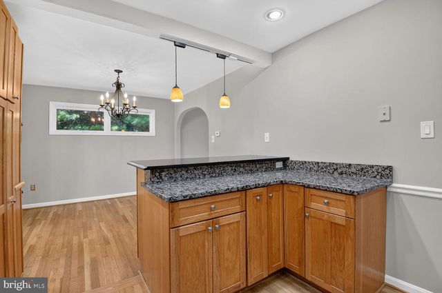 2542 HILLSMAN ST, Falls Church, VA 22043