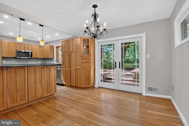 2542 HILLSMAN ST, Falls Church, VA 22043