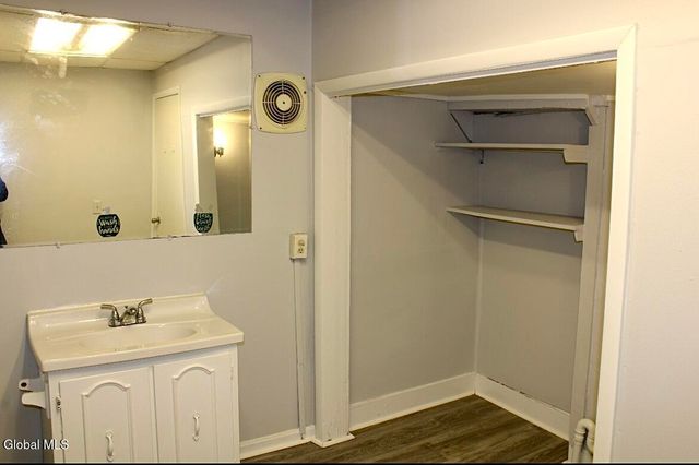 22 Eagle Street, Gloversville, NY 12078