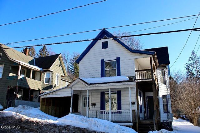 22 Eagle Street, Gloversville, NY 12078