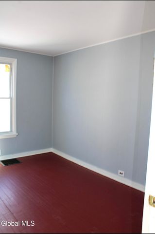 22 Eagle Street, Gloversville, NY 12078