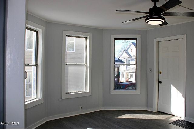 22 Eagle Street, Gloversville, NY 12078