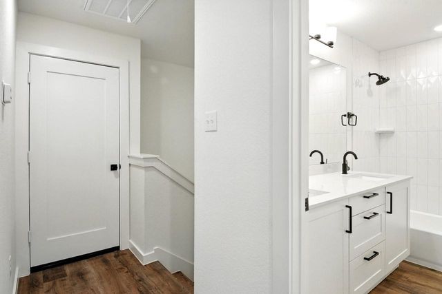 1801 N Peach Creek Drive, Dayton, TX 77535