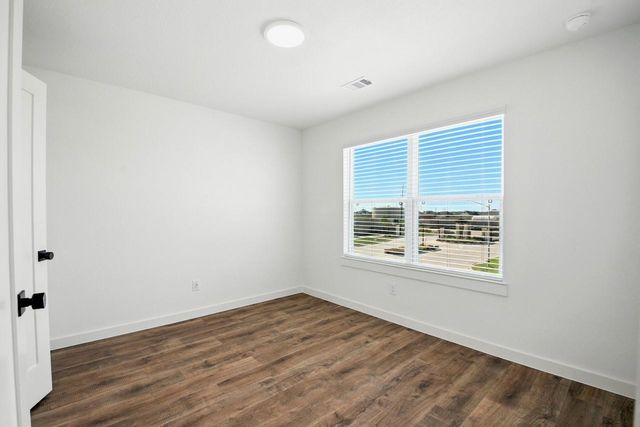 1801 N Peach Creek Drive, Dayton, TX 77535