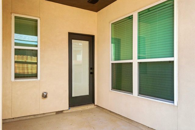 1801 N Peach Creek Drive, Dayton, TX 77535