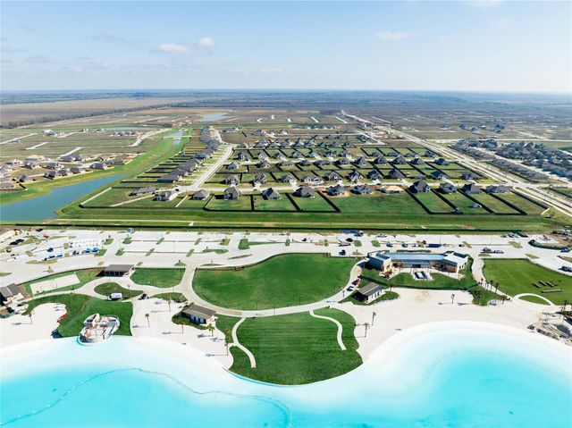 1801 N Peach Creek Drive, Dayton, TX 77535