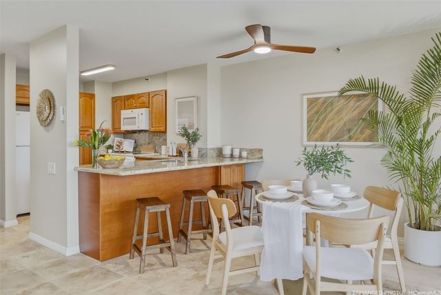 322 Aoloa Street 505, Kailua, HI 96734