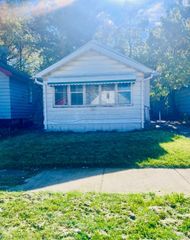 615 Freeman Avenue, Flint, MI 48507