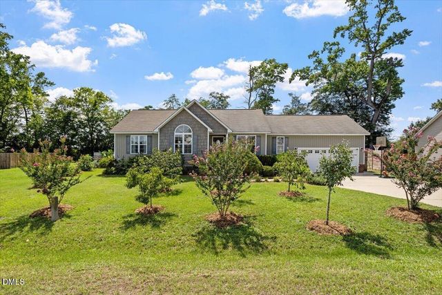 258 Country Day Circle, Selma, NC 27576