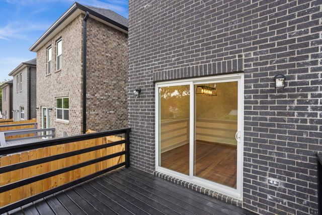 656 Chambers St Unit 170, Gallatin, TN 37066