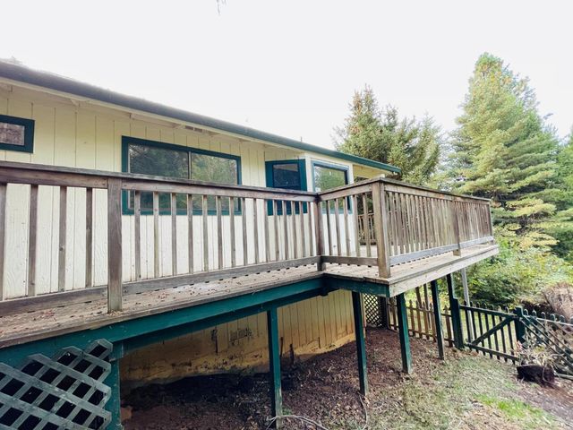 2783 Crystal Springs Rd, Camino, CA 95709