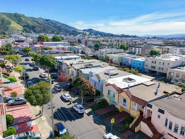 129 W Moltke Street, Daly City, CA 94014