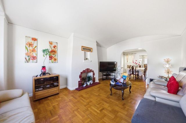 129 W Moltke Street, Daly City, CA 94014