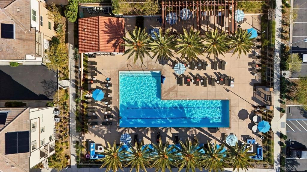 Image 28 of property listing at 827 Blackstone, San Marcos, CA 92078