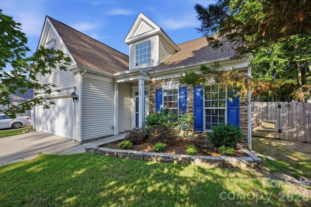 9420 Kestral Ridge Drive, Charlotte, NC 28269