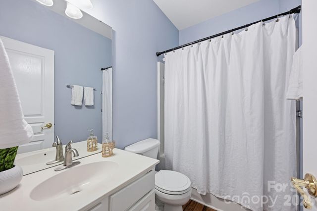 9420 Kestral Ridge Drive, Charlotte, NC 28269