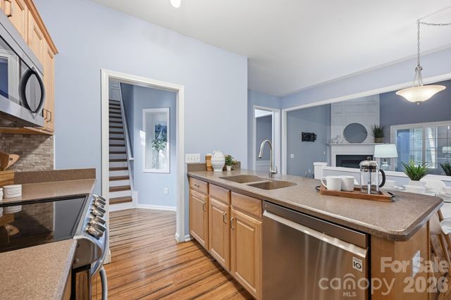 9420 Kestral Ridge Drive, Charlotte, NC 28269