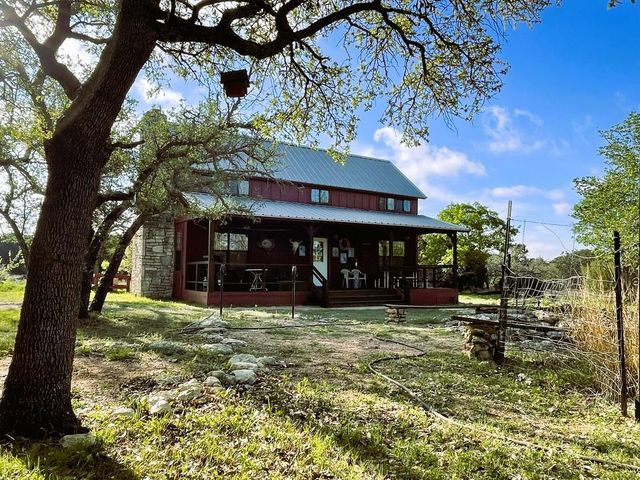 1400 Greer Lane, Burnet, TX 78611