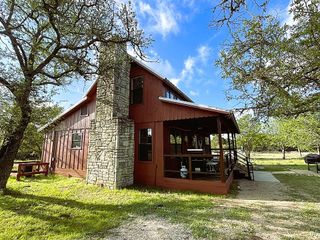 1400 Greer Lane, Burnet, TX 78611