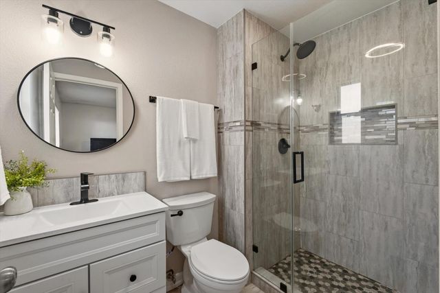 8659 Blythe Ave, Orangevale, CA 95662