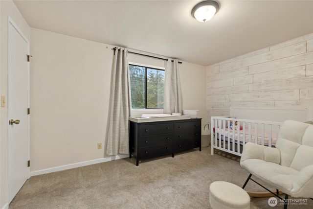 32417 2nd Avenue, Black Diamond, WA 98010