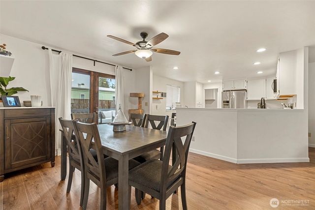 32417 2nd Avenue, Black Diamond, WA 98010