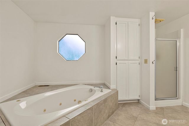 32417 2nd Avenue, Black Diamond, WA 98010
