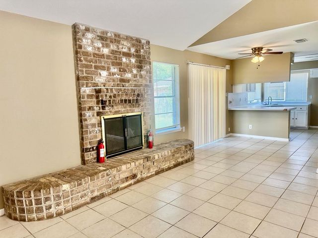 2526 Valley Forest Drive, Missouri City, TX 77489