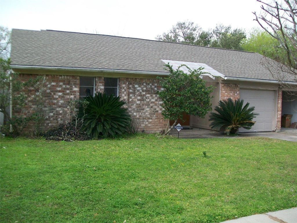 2526 Valley Forest Drive, Missouri City, TX 77489