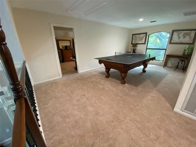 28 Tangle Brush Drive, The Woodlands, TX 77381