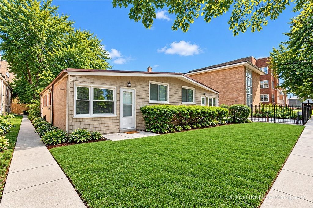 131 CALLAN Avenue, Evanston, IL 60202 — photo 3