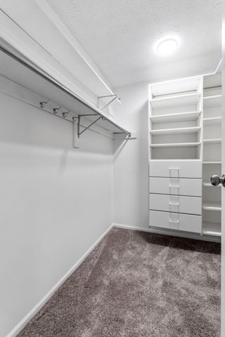 3828 Falls Circle Drive, 22, Hilliard, OH 43026