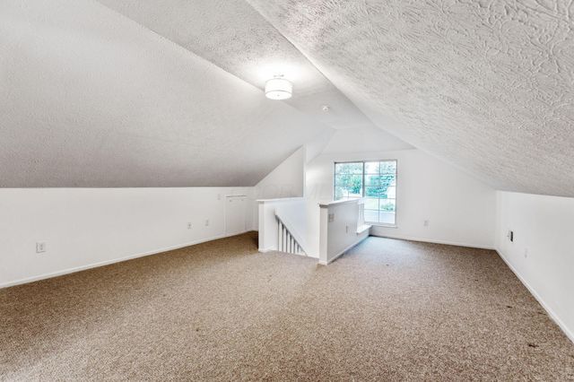 3828 Falls Circle Drive, 22, Hilliard, OH 43026