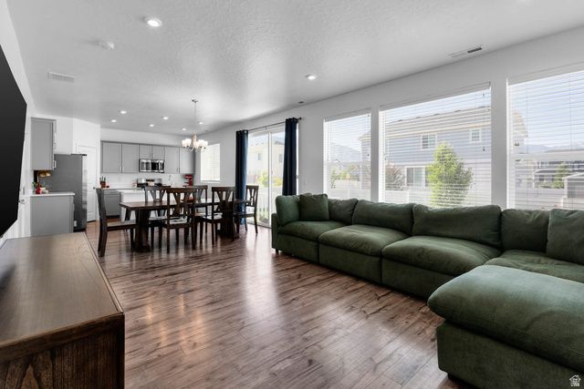 703 W 950 S, Springville, UT 84663