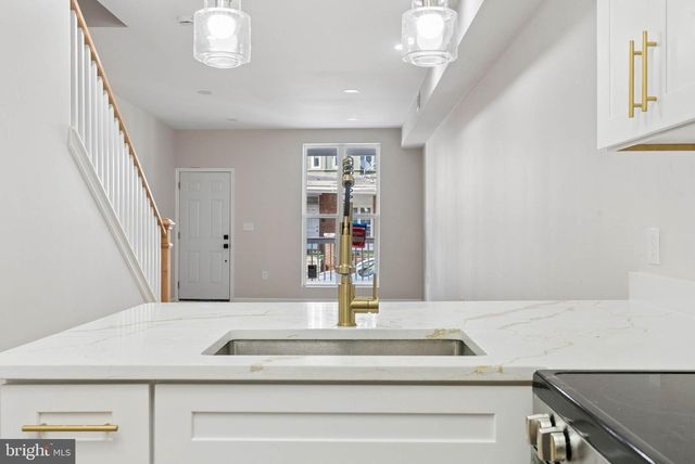 1547 CARSWELL ST, Baltimore, MD 21218