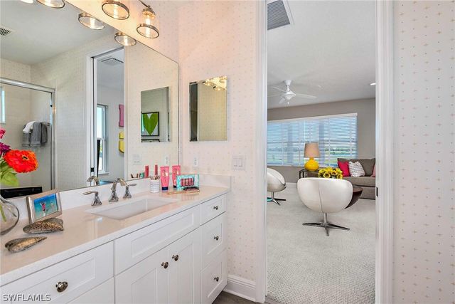 3062 Heritage Pines DR, Fort Myers, FL 33905