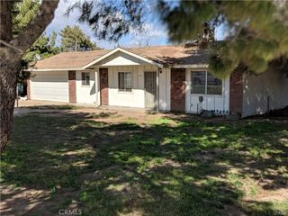 10703 Banning, Hesperia, CA 92345