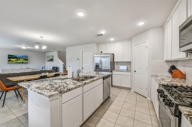 1802 Tioga View Drive, Rosharon, TX 77583