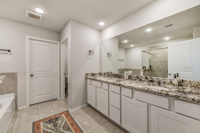 1802 Tioga View Drive, Rosharon, TX 77583