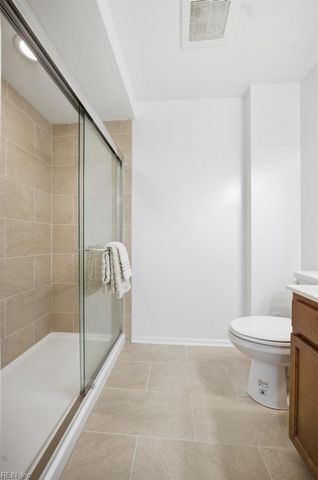 1013 Hunting Hill LN, Virginia Beach, VA 23455