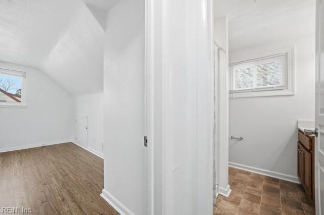 1013 Hunting Hill LN, Virginia Beach, VA 23455