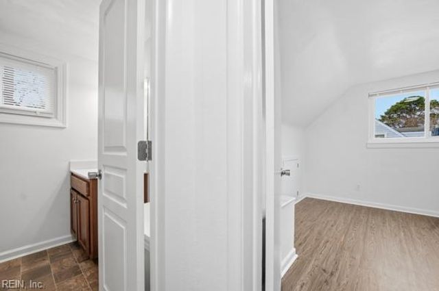 1013 Hunting Hill LN, Virginia Beach, VA 23455