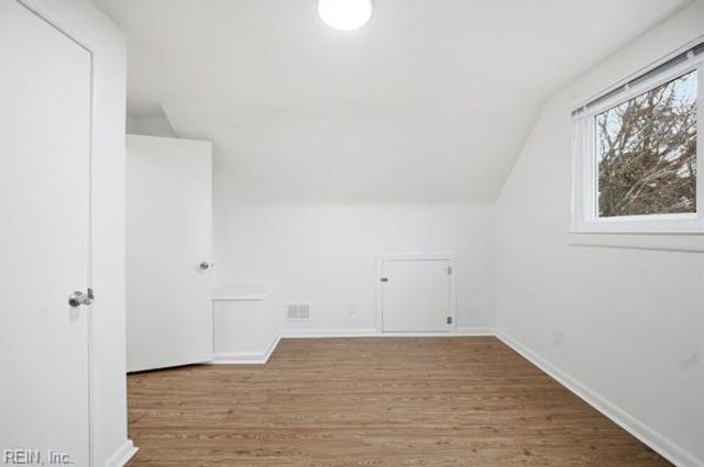 1013 Hunting Hill LN, Virginia Beach, VA 23455